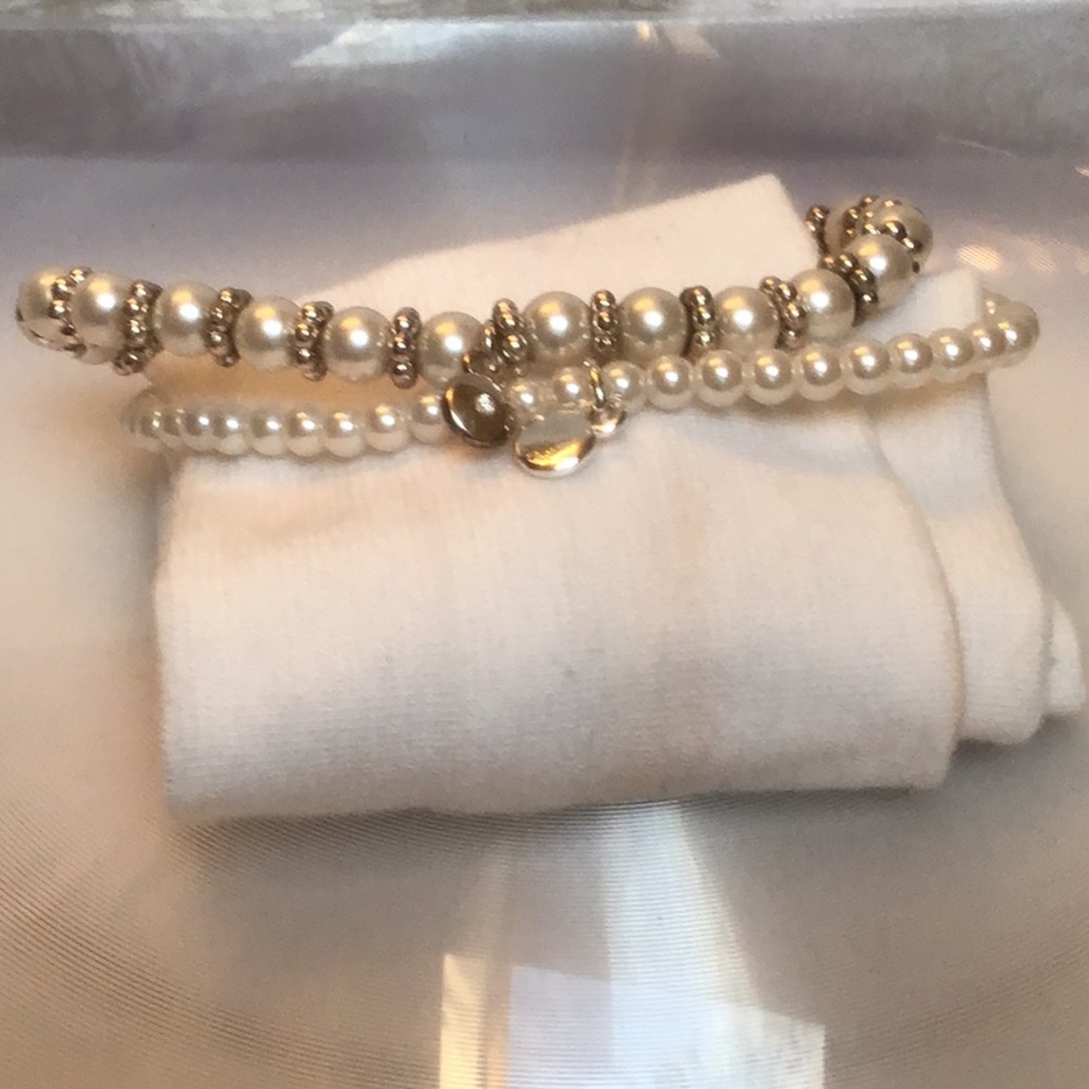 Beautiful duo pearl stretch bracelets - Picture 2 of 3